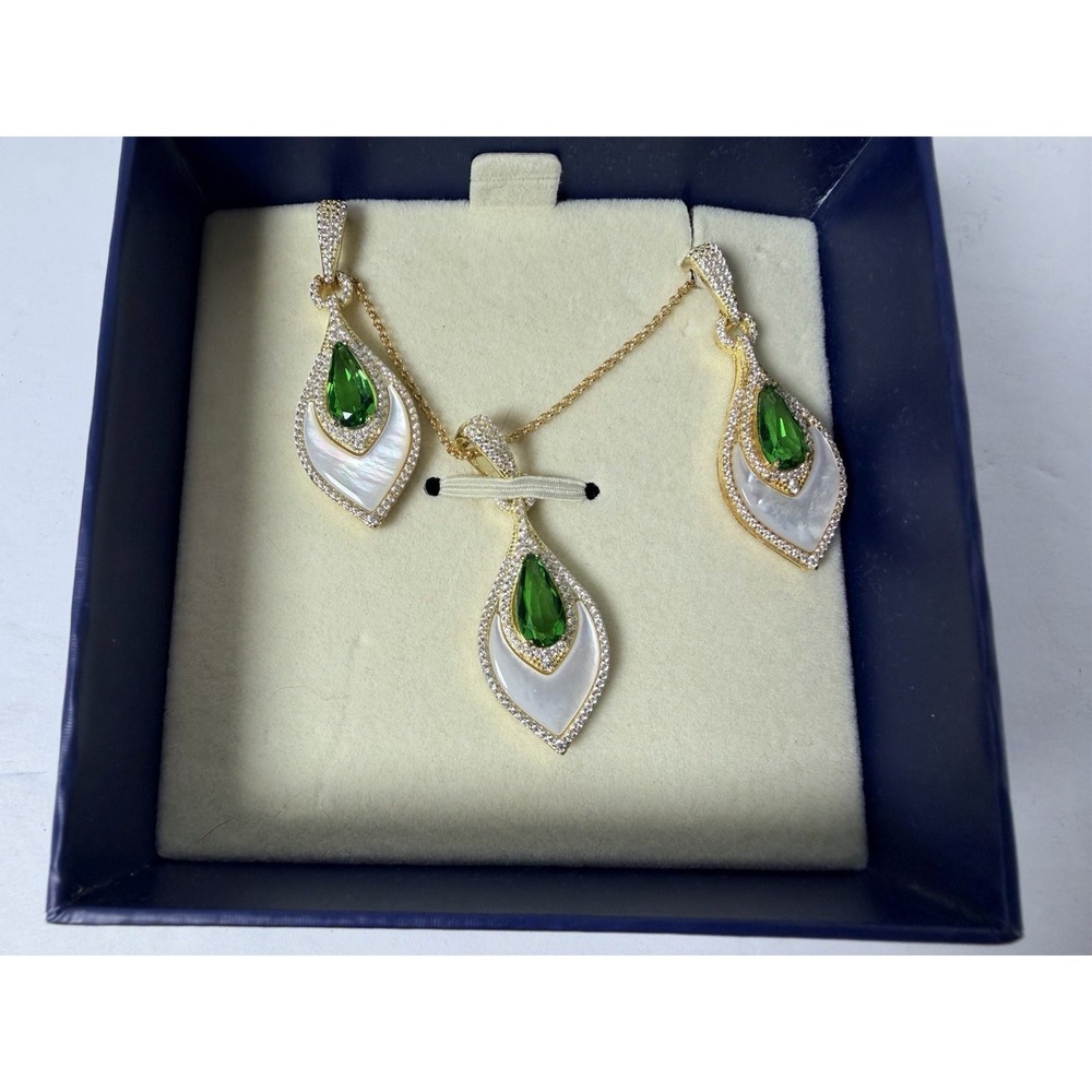 Instant Attraction Helenite‎ Mother Of Pearl Pendant Earrings Set 925 Stauer